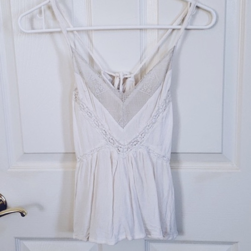 American Eagle lace tank